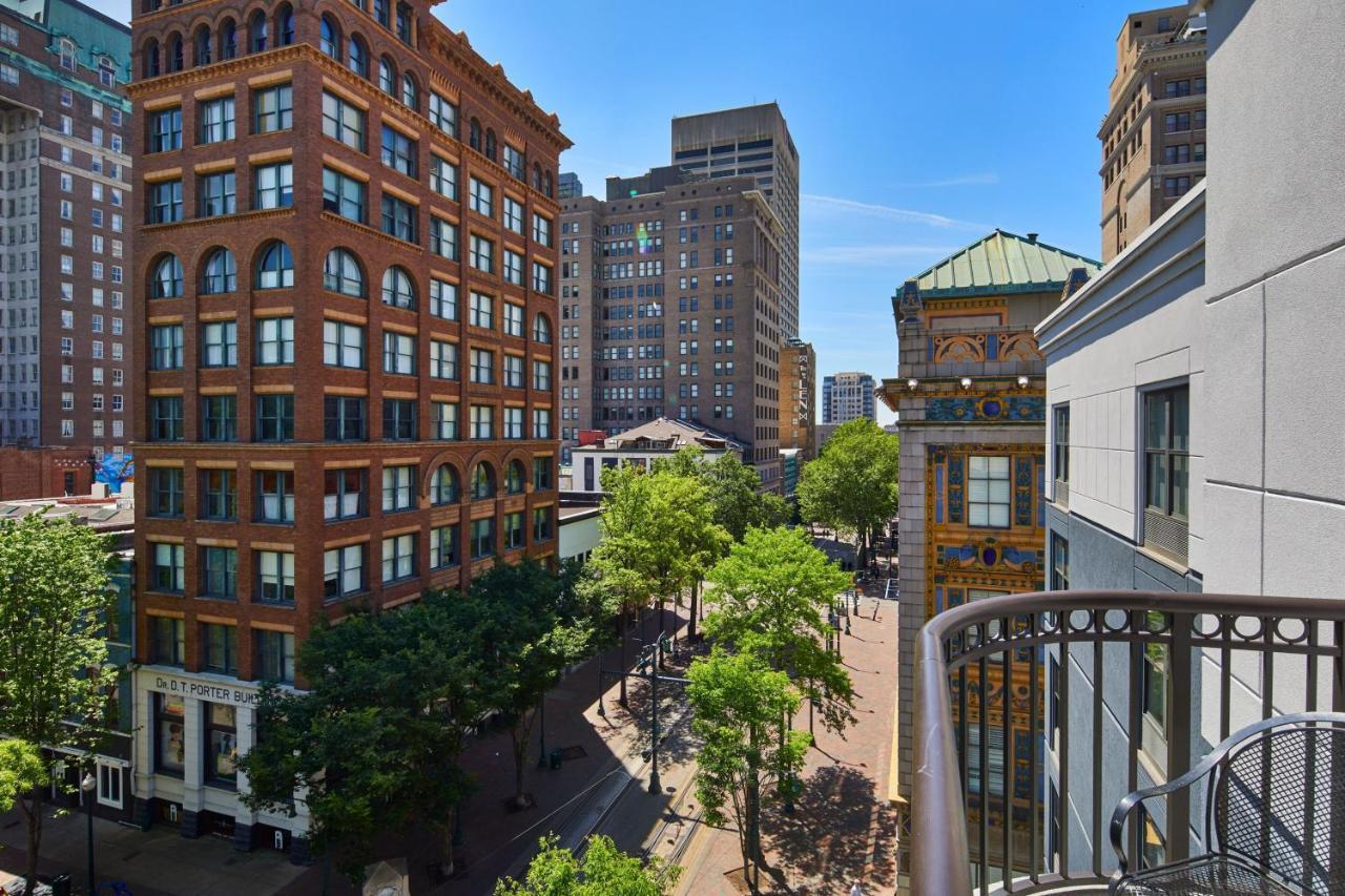 Springhill Suites Memphis Downtown Exterior foto
